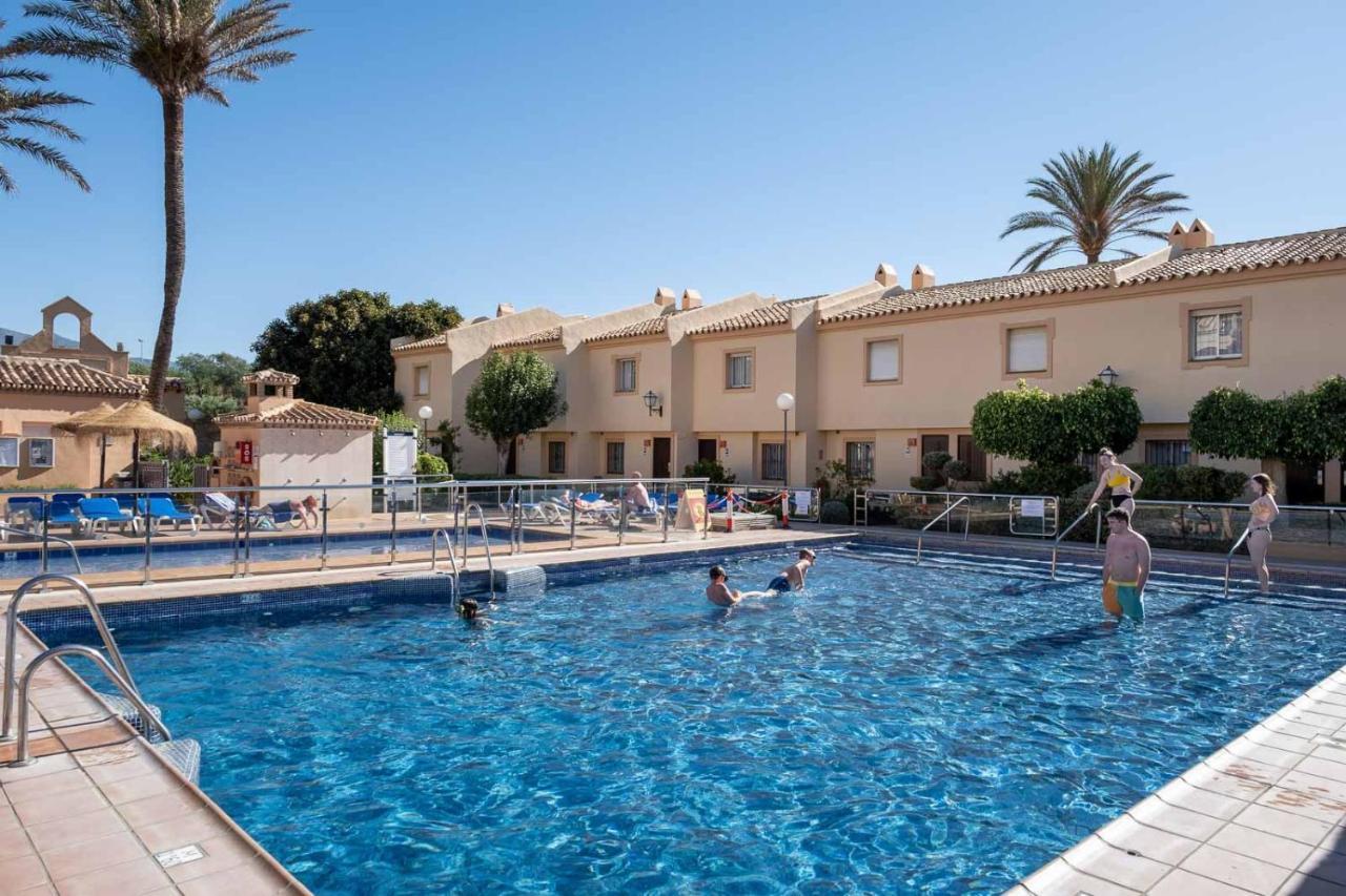 Family & Beach Apartments Mijas Costa & Fuengirola By Alfresco Stays El Faro Экстерьер фото