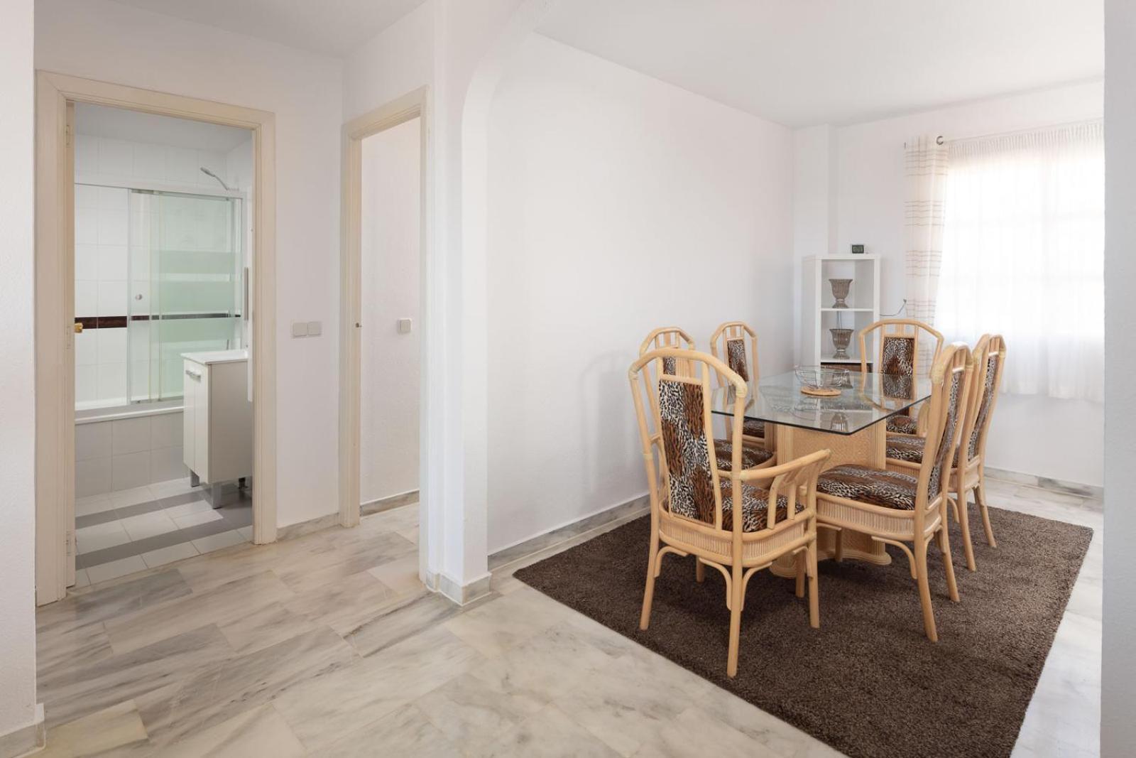 Family & Beach Apartments Mijas Costa & Fuengirola By Alfresco Stays El Faro Экстерьер фото