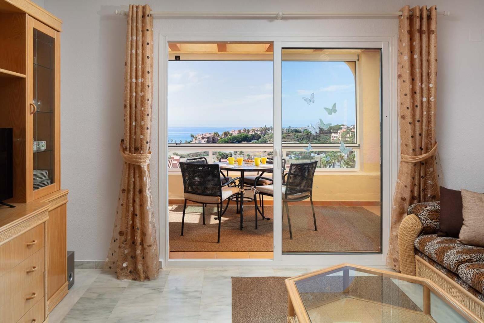 Family & Beach Apartments Mijas Costa & Fuengirola By Alfresco Stays El Faro Экстерьер фото