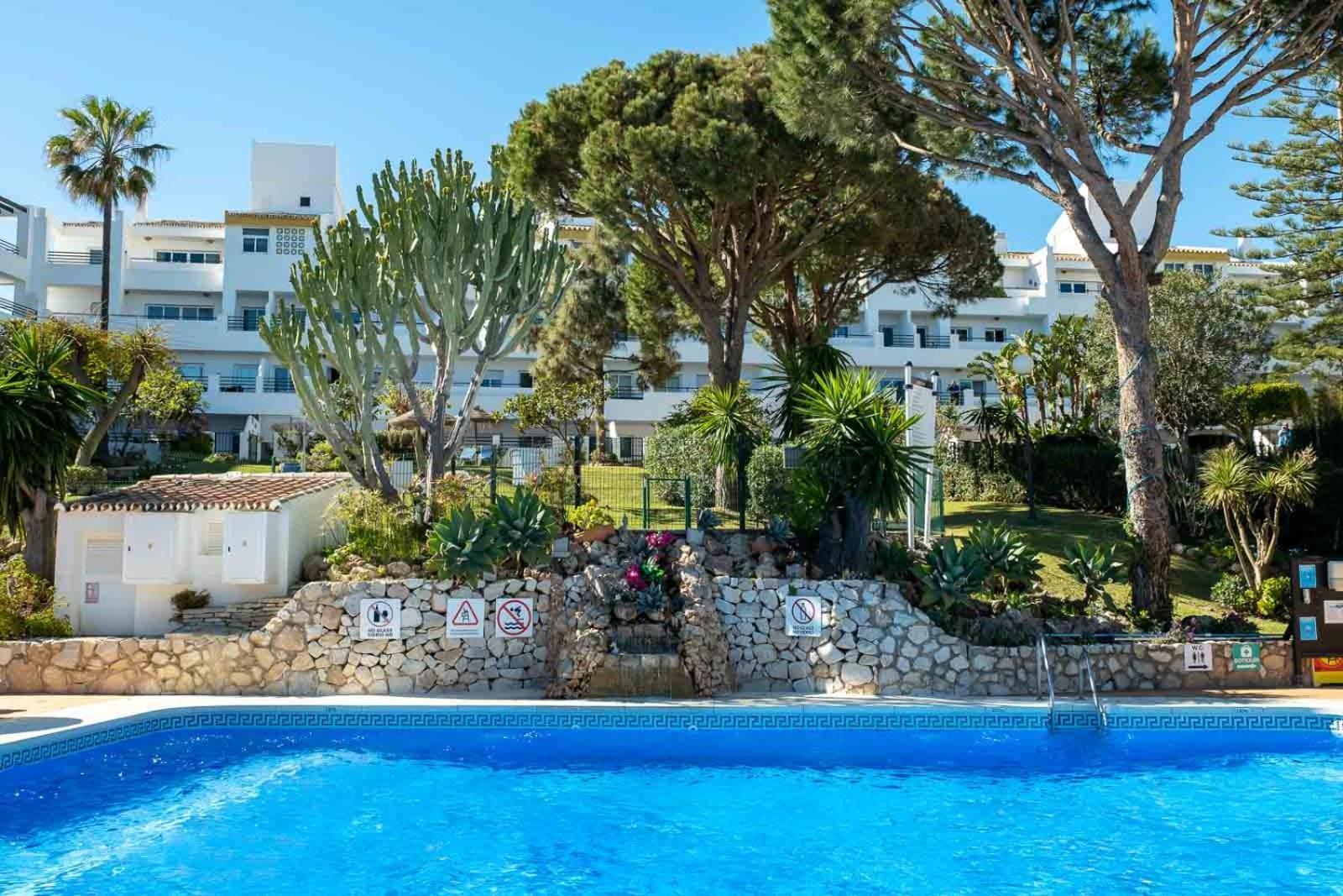 Family & Beach Apartments Mijas Costa & Fuengirola By Alfresco Stays El Faro Экстерьер фото