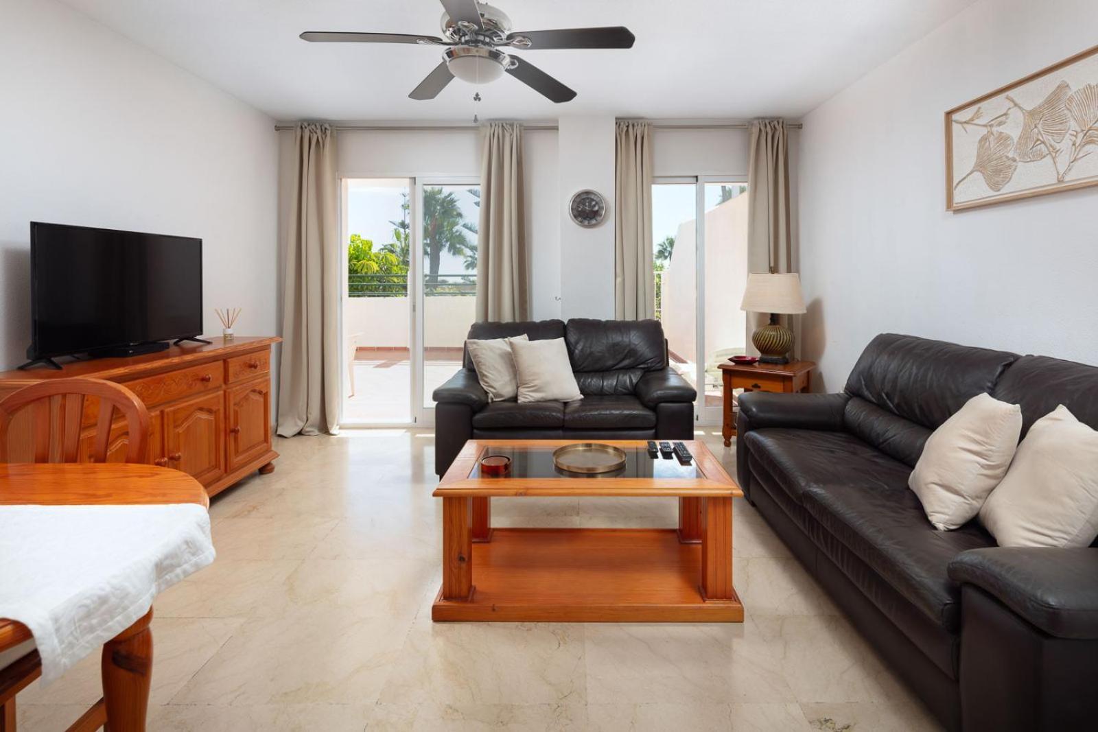 Family & Beach Apartments Mijas Costa & Fuengirola By Alfresco Stays El Faro Экстерьер фото